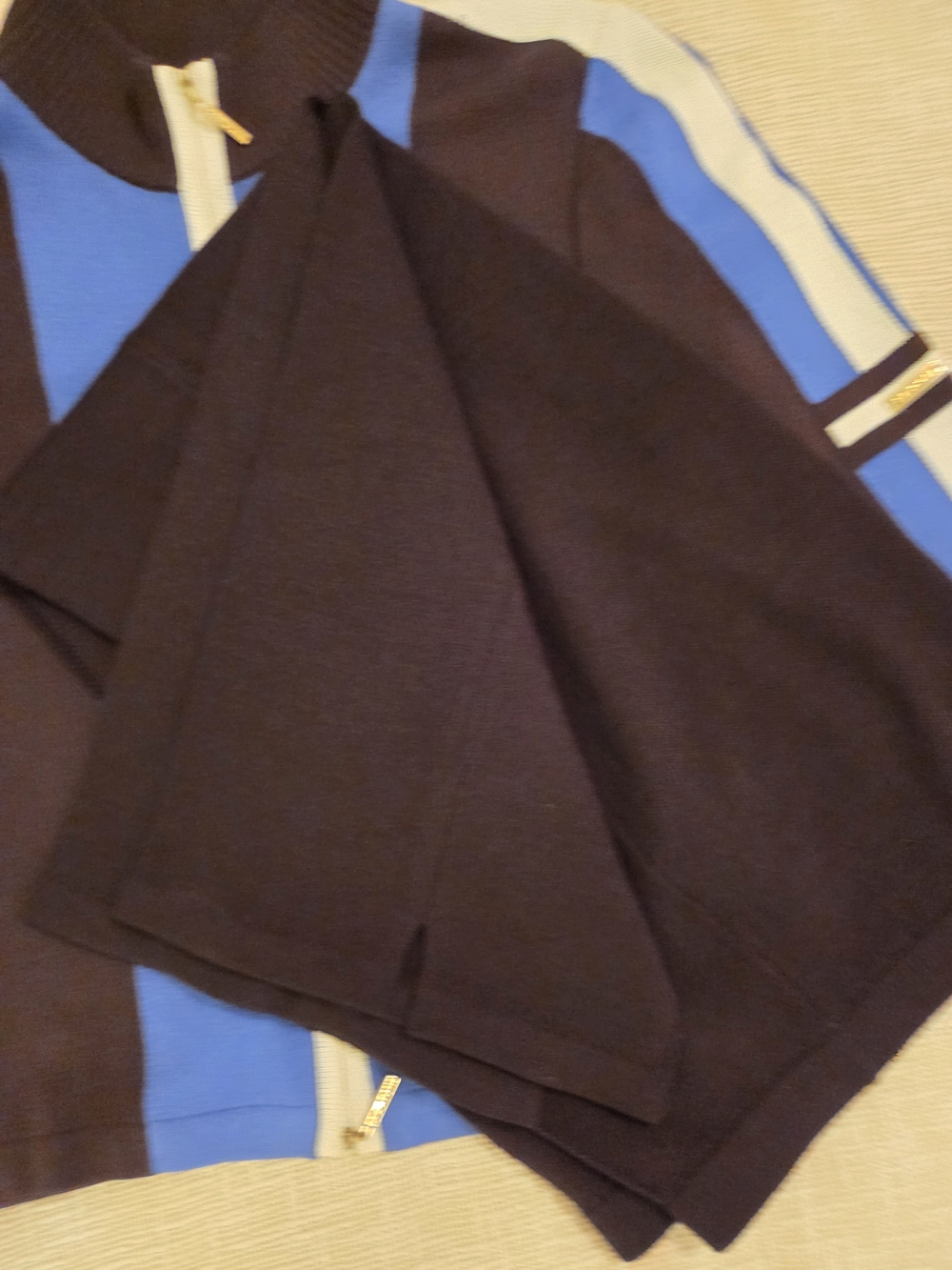 St John Brown Knit Straight Leg Pants.